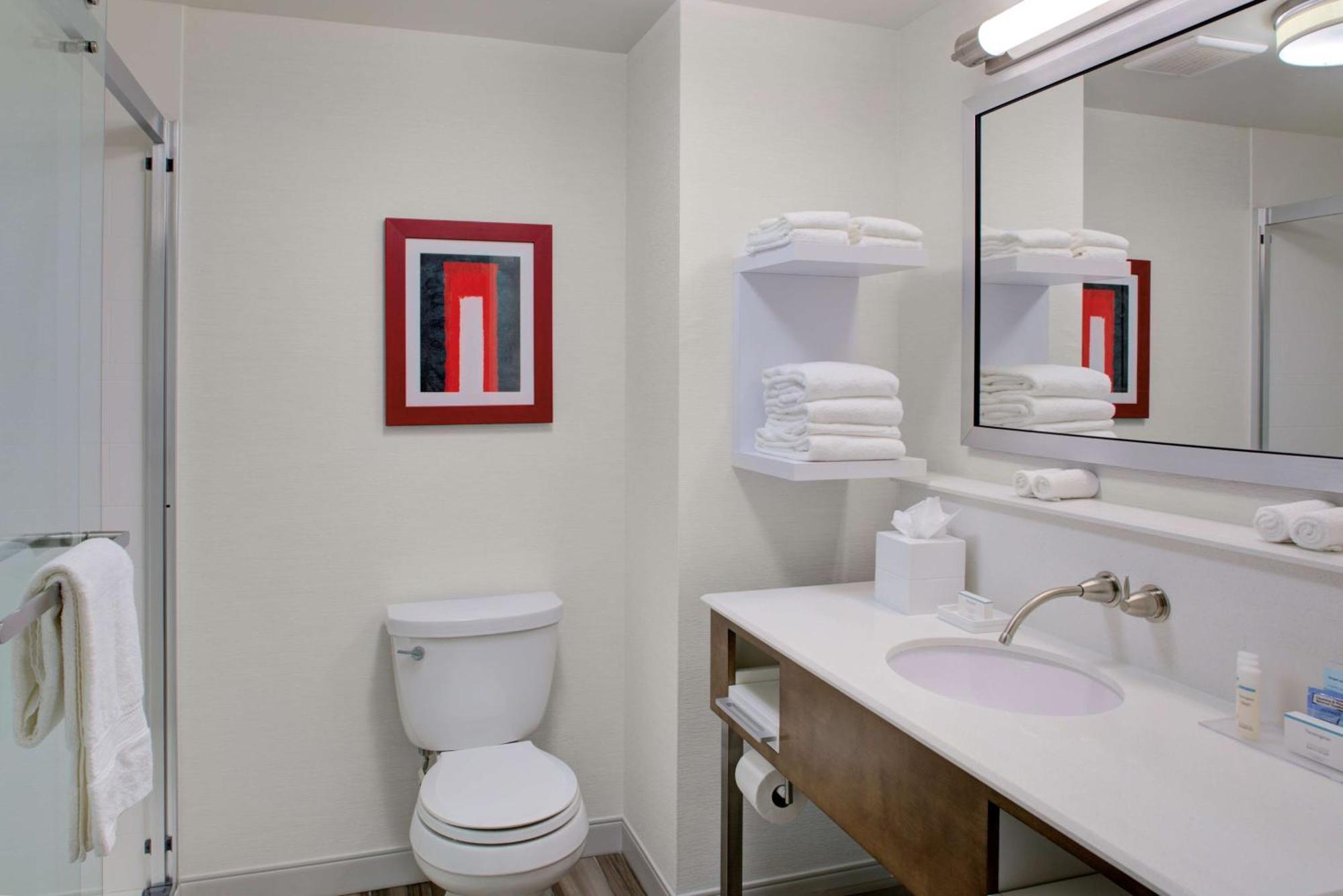 Hampton Inn & Suites Columbus Scioto Downs Bagian luar foto