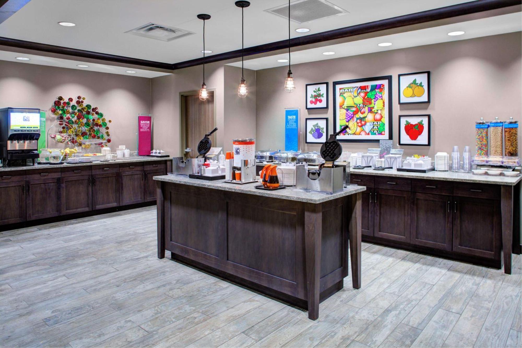 Hampton Inn & Suites Columbus Scioto Downs Bagian luar foto