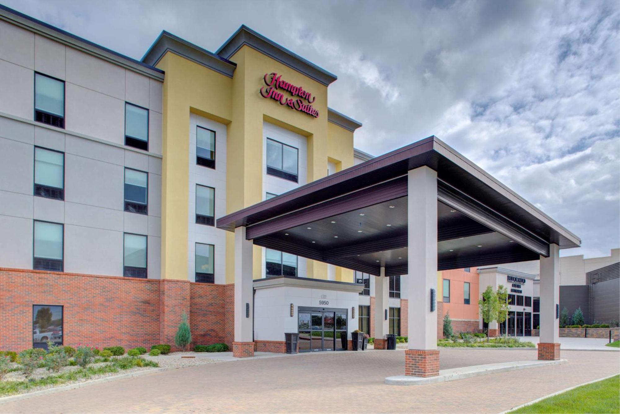 Hampton Inn & Suites Columbus Scioto Downs Bagian luar foto