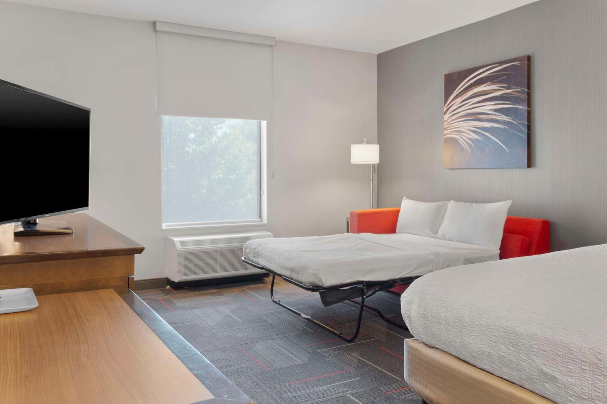 Hampton Inn & Suites Columbus Scioto Downs Bagian luar foto