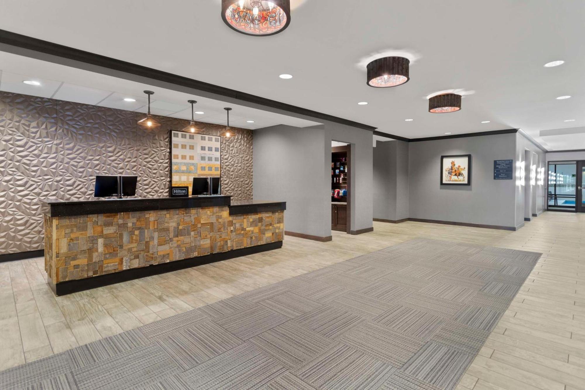 Hampton Inn & Suites Columbus Scioto Downs Bagian luar foto